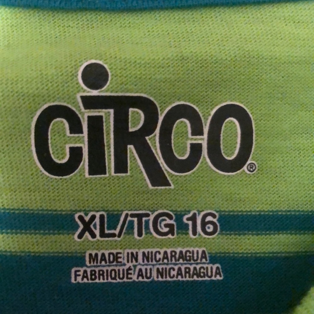 T-shirt - Picture 2 of 2